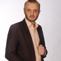 محسن اسدی